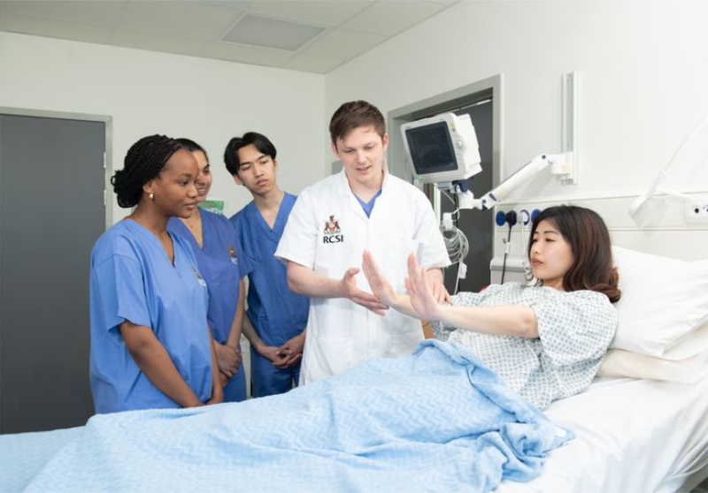 Du học Úc ngành điều dưỡng có dễ định cư không?
