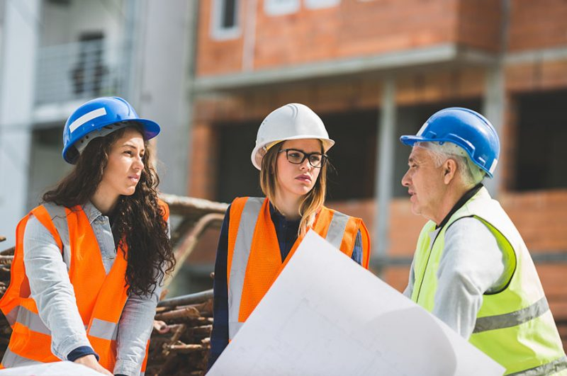 Top 10 ngành học có lợi thế việc làm và định cư tại Úc & Canada giai đoạn 2026–2030